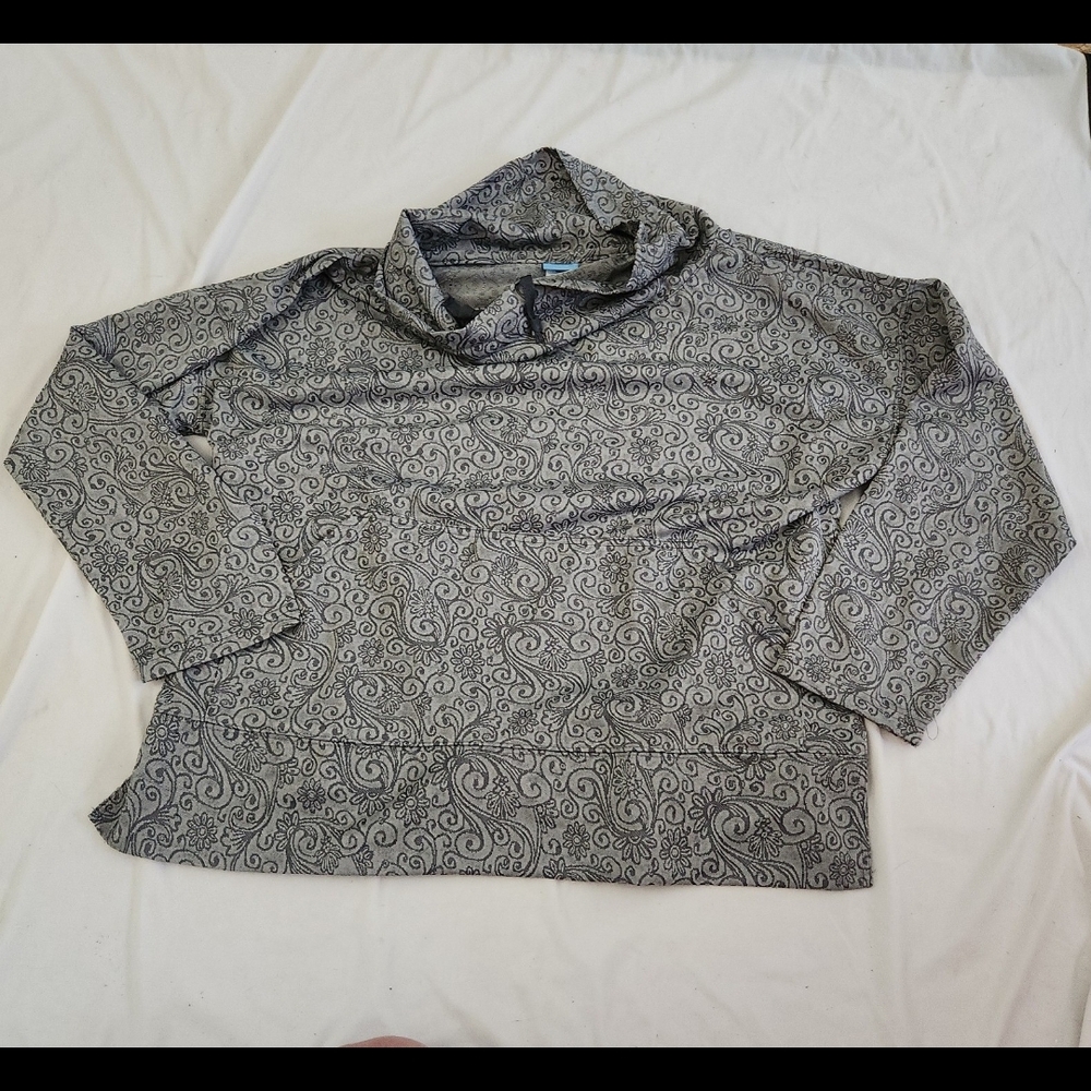 Comfort corner Women's Petite large gray floral Tunic pullover #T05